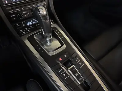 Porsche 911 Carrera 4 Cabriolet — 350 ch, transmission intégrale, capote électrique — Miniatura 13