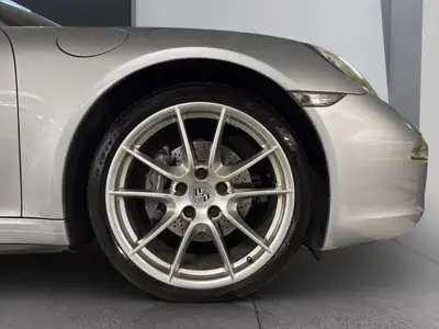 Porsche 911 Carrera 4 Cabriolet — 350 ch, transmission intégrale, capote électrique — Miniatura 21