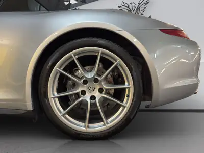 Porsche 911 Carrera 4 Cabriolet — 350 ch, transmission intégrale, capote électrique — Miniatura 22