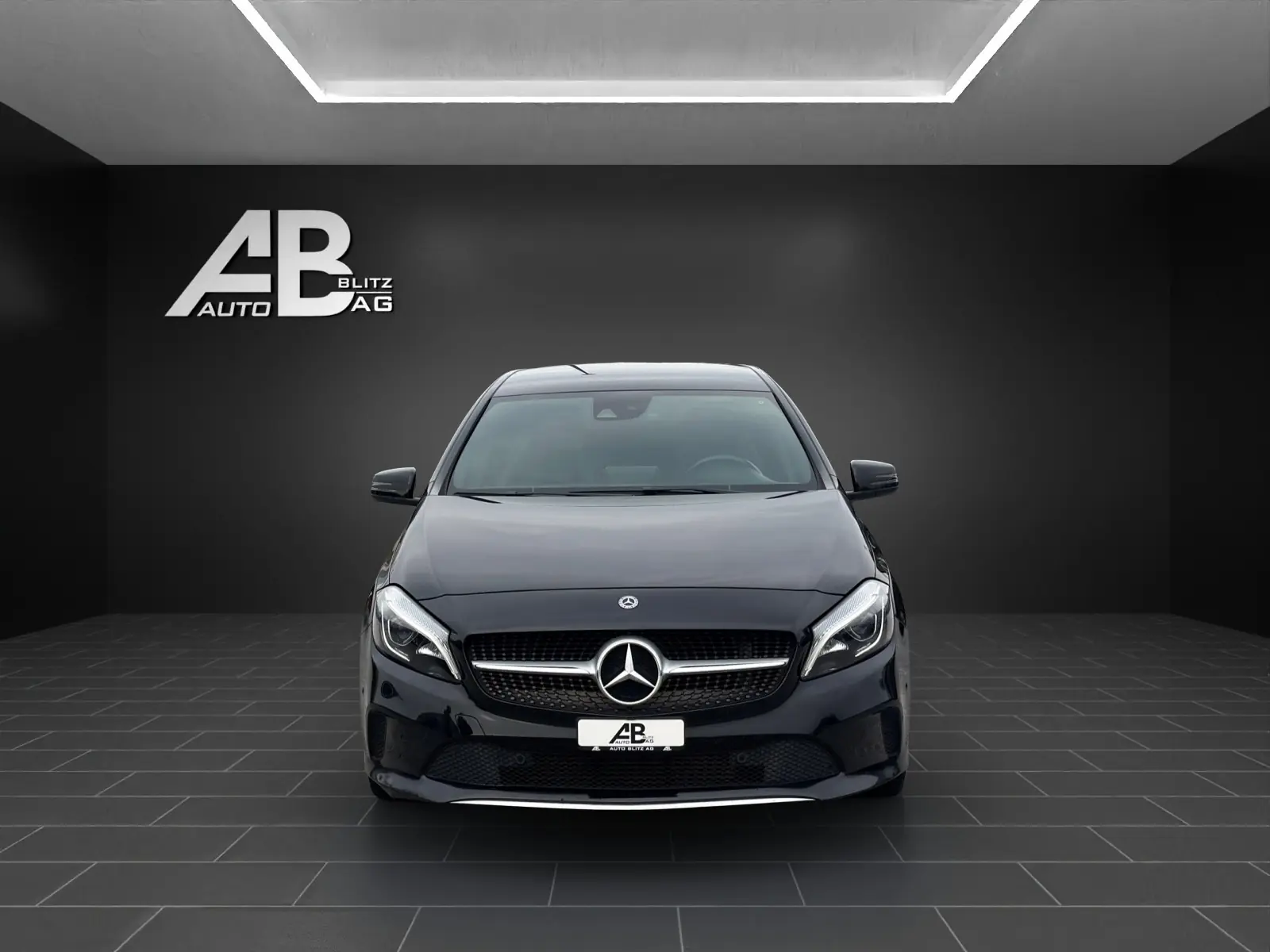 Mercedes-Benz Classe A 180 CDI — Compacte économique avec boîte auto 7G-DCT