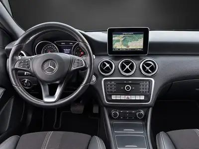 Mercedes-Benz Classe A 180 CDI — Compacte économique avec boîte auto 7G-DCT — Miniatur 11