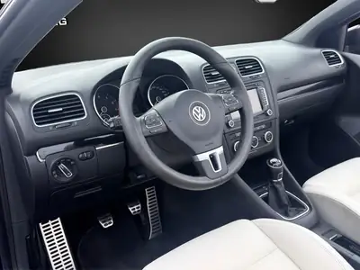 VW Golf Cabrio 1.4 TSI 160 PS — Cabriolet sportif et élégant, sans accident — Thumbnail 8