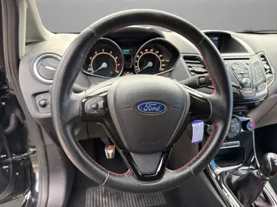 Ford Fiesta 1.0 SCTi Sport Red 2016 — Citadine dynamique, sans accident, entretien complet — Miniature 10