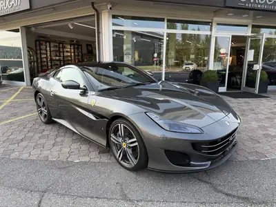 Ferrari Portofino 3.9 V8 T — Spider 600 ch, 47 500 km, livrée Grigio Silverstone — side view