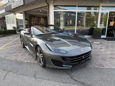 Ferrari Portofino 3.9 V8 T — Spider 600 ch, 47 500 km, livrée Grigio Silverstone — rear view