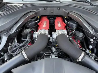 Ferrari Portofino 3.9 V8 T — Spider 600 ch, 47 500 km, livrée Grigio Silverstone — Thumbnail 15