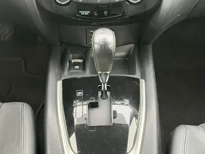 Nissan X-Trail 2.0 dCi Tekna — SUV 4x4 fiable, tout équipé, 158 000 km — Miniatura 26
