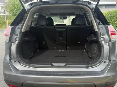 Nissan X-Trail 2.0 dCi Tekna — SUV 4x4 fiable, tout équipé, 158 000 km — Miniatura 27