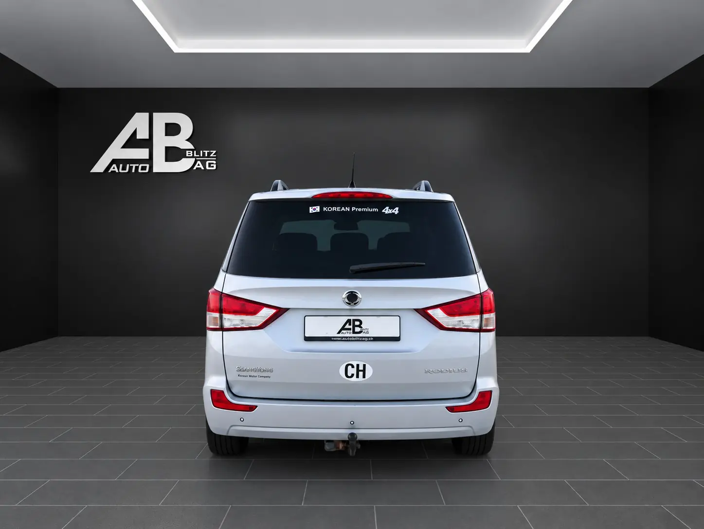 Kgm Ssangyong Rodius 2015 occasion Hunzenschwil — 4