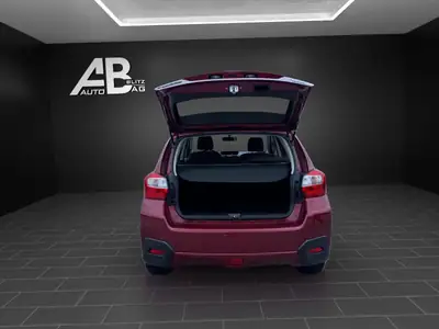Subaru XV 2.0D Swiss One AWD — SUV compact fiable, frais du contrôle technique — Miniatura 12