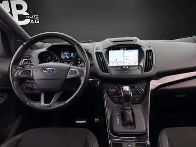Ford Kuga 2.0 TDCi ST Line 4WD — SUV robuste, diesel performant, première main — Thumbnail 11