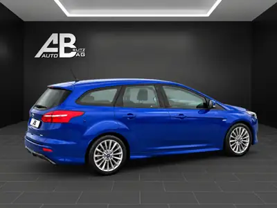 Ford Focus 1.0 SCTi ST Line — Break sportif, moteur turbo éco, contrôle technique à jour — dashboard