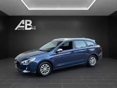 Hyundai i30 Wagon 1.6 CRDi — Familial diesel fiable, 68'000 km, garantie incluse — side view