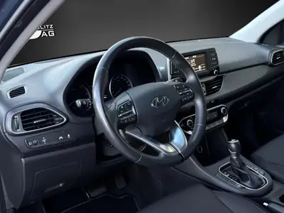 Hyundai i30 Wagon 1.6 CRDi — Familial diesel fiable, 68'000 km, garantie incluse — Thumbnail 8