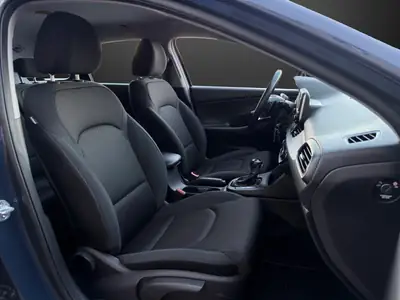 Hyundai i30 Wagon 1.6 CRDi — Familial diesel fiable, 68'000 km, garantie incluse — Thumbnail 9