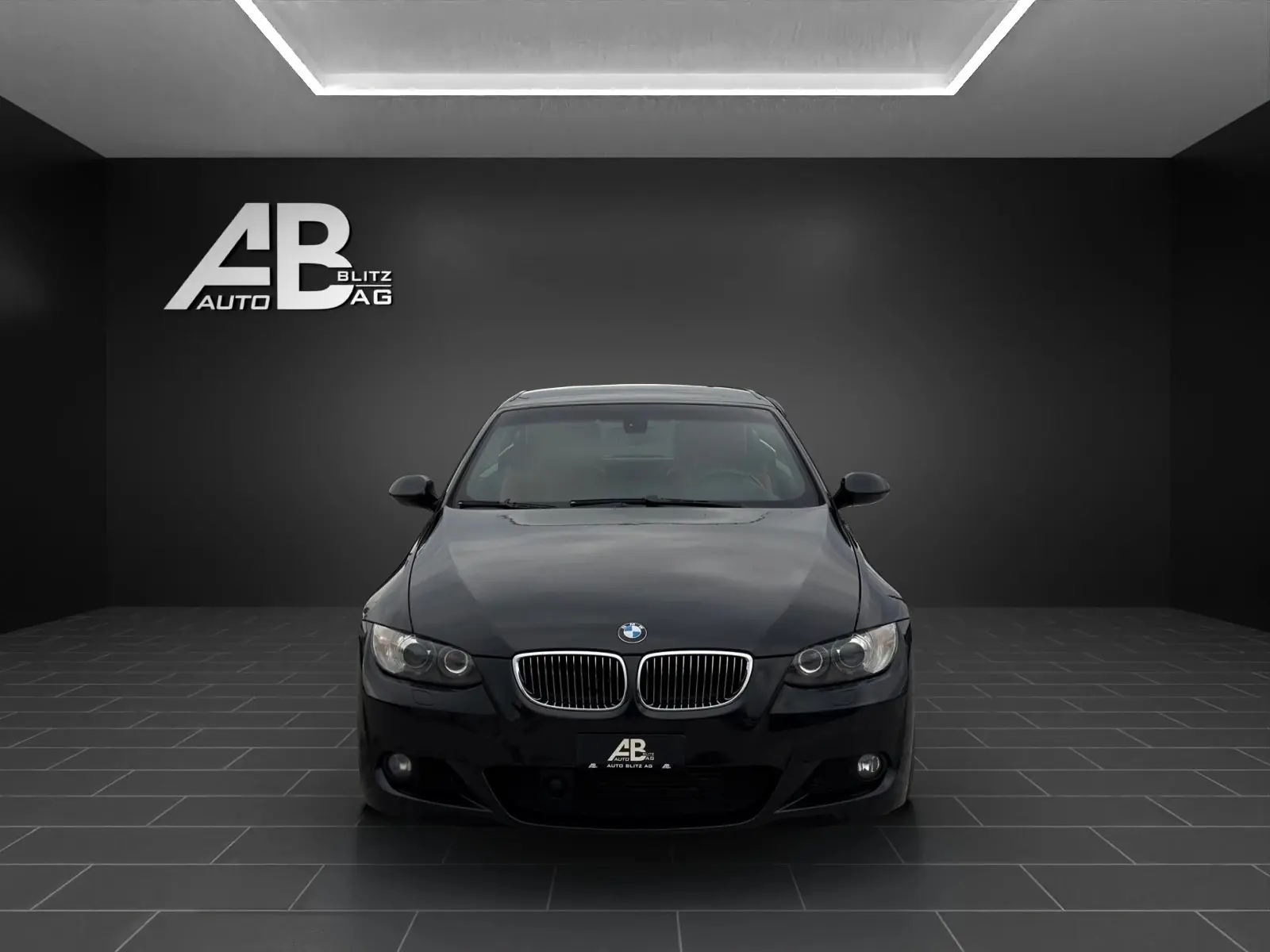 BMW 335i M-Sportpaket Cabriolet — Roadster sportif 306 ch, frais ab MFK
