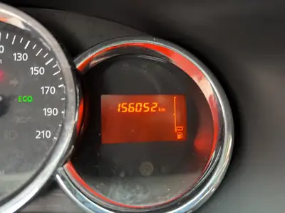 Dacia Sandero TCe 90 Lauréate — Citadine fiable, climatisation et entretien à jour — Miniatura 11