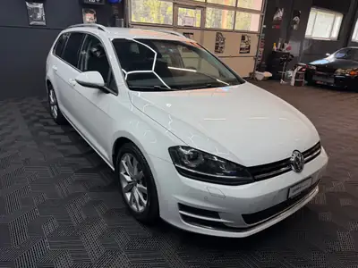 VW Golf Variant 1.4 TSI Comfortline — Break familial économe, entretien complet — rear view