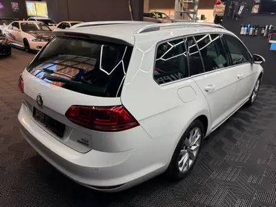 VW Golf Variant 1.4 TSI Comfortline — Break familial économe, entretien complet — detail