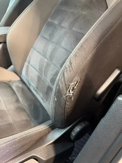 VW Golf Variant 1.4 TSI Comfortline — Break familial économe, entretien complet — Thumbnail 10
