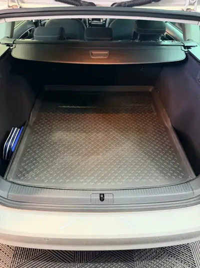 VW Golf Variant 1.4 TSI Comfortline — Break familial économe, entretien complet — Thumbnail 13