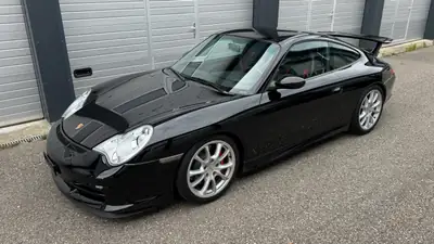 Porsche 911 GT3 2003 — Légende sportive, 381 ch et seulement 64'250 km — side view