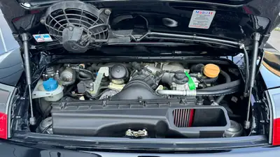 Porsche 911 GT3 2003 — Légende sportive, 381 ch et seulement 64'250 km — detail