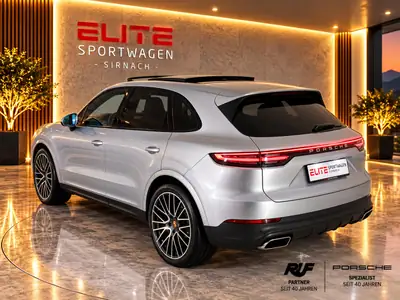 Porsche Cayenne 340 ch — SUV premium avec direction arrière et suspension pneumatique — Heckansicht