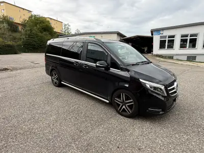 Mercedes-Benz V 250 CDI BlueTec — Monospace 7 places, diesel efficace, 1ère main — tableau de bord