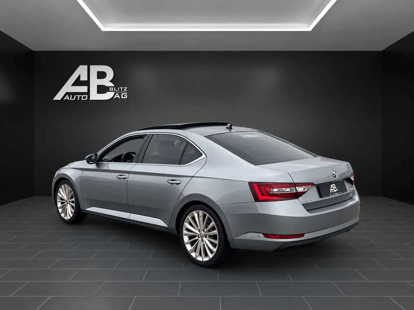 Skoda Superb 2015 occasion Hunzenschwil — 3