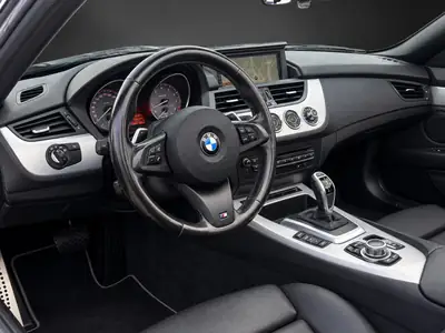 BMW Z4 sDrive35is — Cabriolet sportif 340 ch, entretien récent et garantie incluse — Miniatura 8