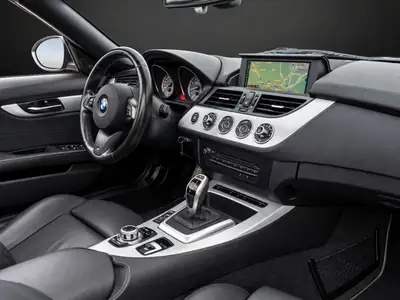 BMW Z4 sDrive35is — Cabriolet sportif 340 ch, entretien récent et garantie incluse — Miniatura 10