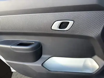 Dacia Spring 24 kWh Extreme — Citadine électrique moderne, quasi neuve à 20 km — Miniatur 12