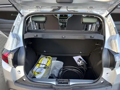 Dacia Spring 24 kWh Extreme — Citadine électrique moderne, quasi neuve à 20 km — Miniatur 19