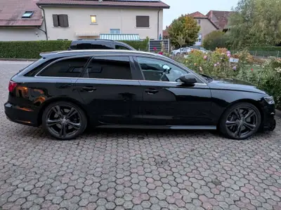 Audi S6 Avant 4.0 V8 TFSI — Berline de prestige sportive, 170'000 km, sans accident — interior