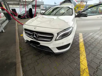 Mercedes-Benz GLA 200 d AMG Line — SUV compact diesel, 68'000 km, sans sinistre — arrière
