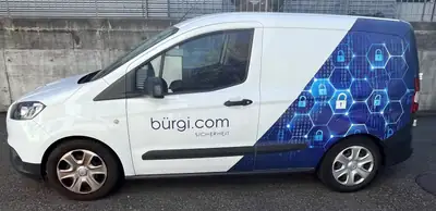 Ford Courier 1.0 EcoBoost Basis — Utilitaire compact robuste, 74 500 km seulement — vista esterna