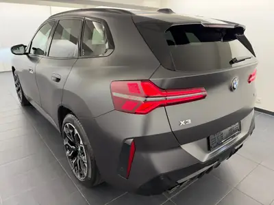 BMW X3 xDrive M50 48V M Sport Pro — SUV haute performance, 8100 km seulement — Seitenansicht