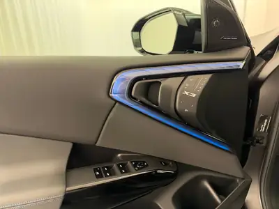 BMW X3 xDrive M50 48V M Sport Pro — SUV haute performance, 8100 km seulement — Miniatur 10
