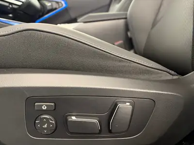 BMW X3 xDrive M50 48V M Sport Pro — SUV haute performance, 8100 km seulement — Miniatur 11