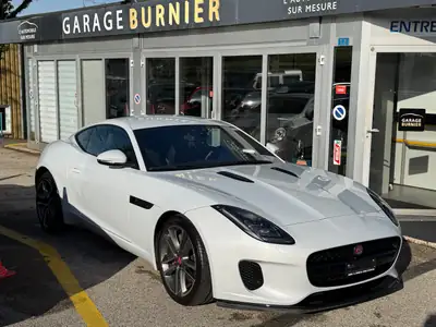 Jaguar F-Type Coupé 2.0 I4 — Sportive Britannique Élégante, 59 500 km — exterior view