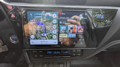 Toyota Auris 1.8 HSD Trend — Monospace hybride économe, sans accident — Detail