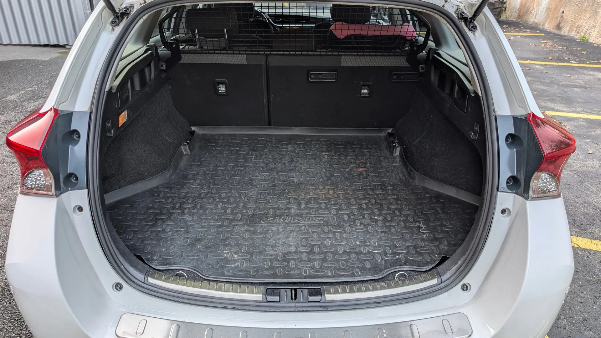 Toyota Auris 2018 occasion Bouveret — 5