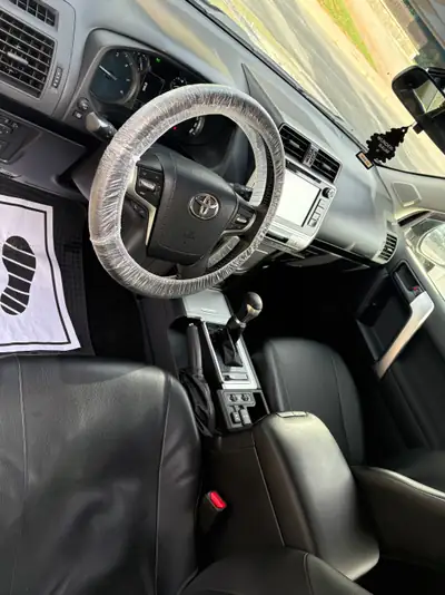 Toyota Land Cruiser 2.8 D 177 Comfort — SUV robuste, faible kilométrage, sans accident — Detail