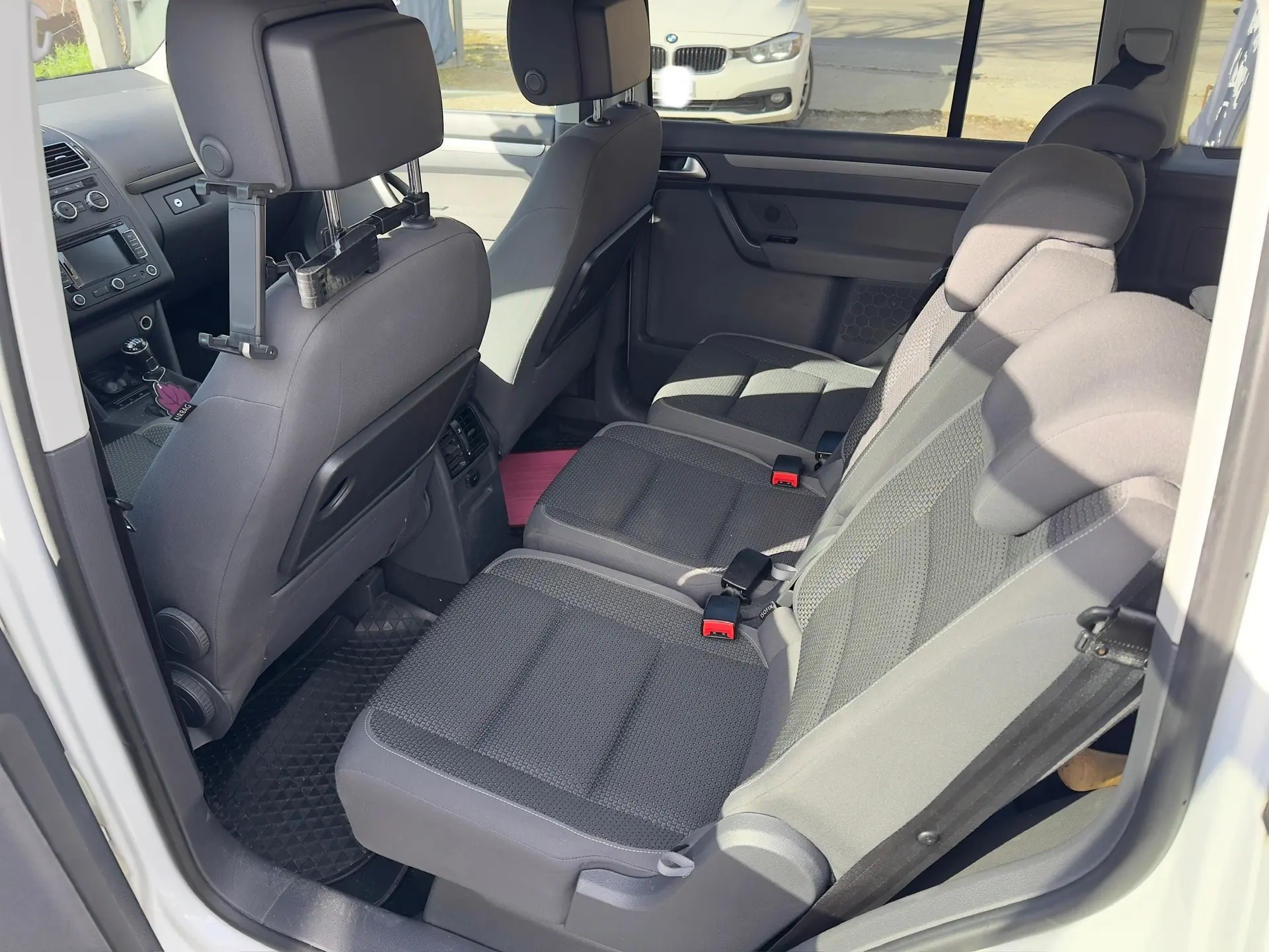 Volkswagen Touran 2015 occasion Agno — 3
