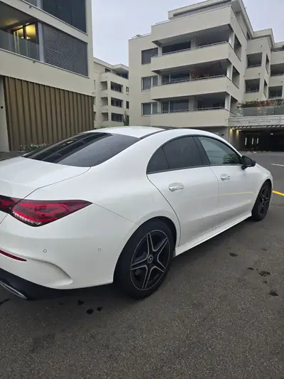 Mercedes-Benz CLA 250 Swiss Star AMG Line — Berline sportive 4Motion, 88 000 km — tableau de bord