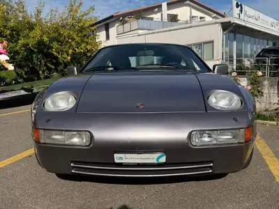 Porsche 928 S4 — Coupé grand tourisme légendaire, 320 ch, entretien suivi — vista esterna