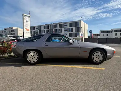Porsche 928 S4 — Coupé grand tourisme légendaire, 320 ch, entretien suivi — dettaglio