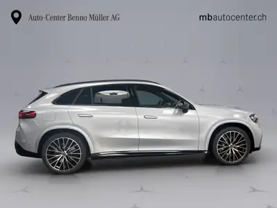 Mercedes-Benz GLC 400 4Matic — SUV électrique haute performance, 20 km seulement — Miniatur 7
