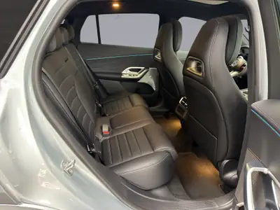 Mercedes-Benz GLC 400 4Matic — SUV électrique haute performance, 20 km seulement — Miniatur 14